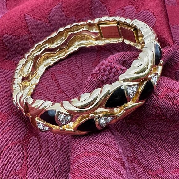 Vintage Saks Fifth Avenue Gold-Tone and Black Enamel and Quartz Bracelet - Picture 12 of 12